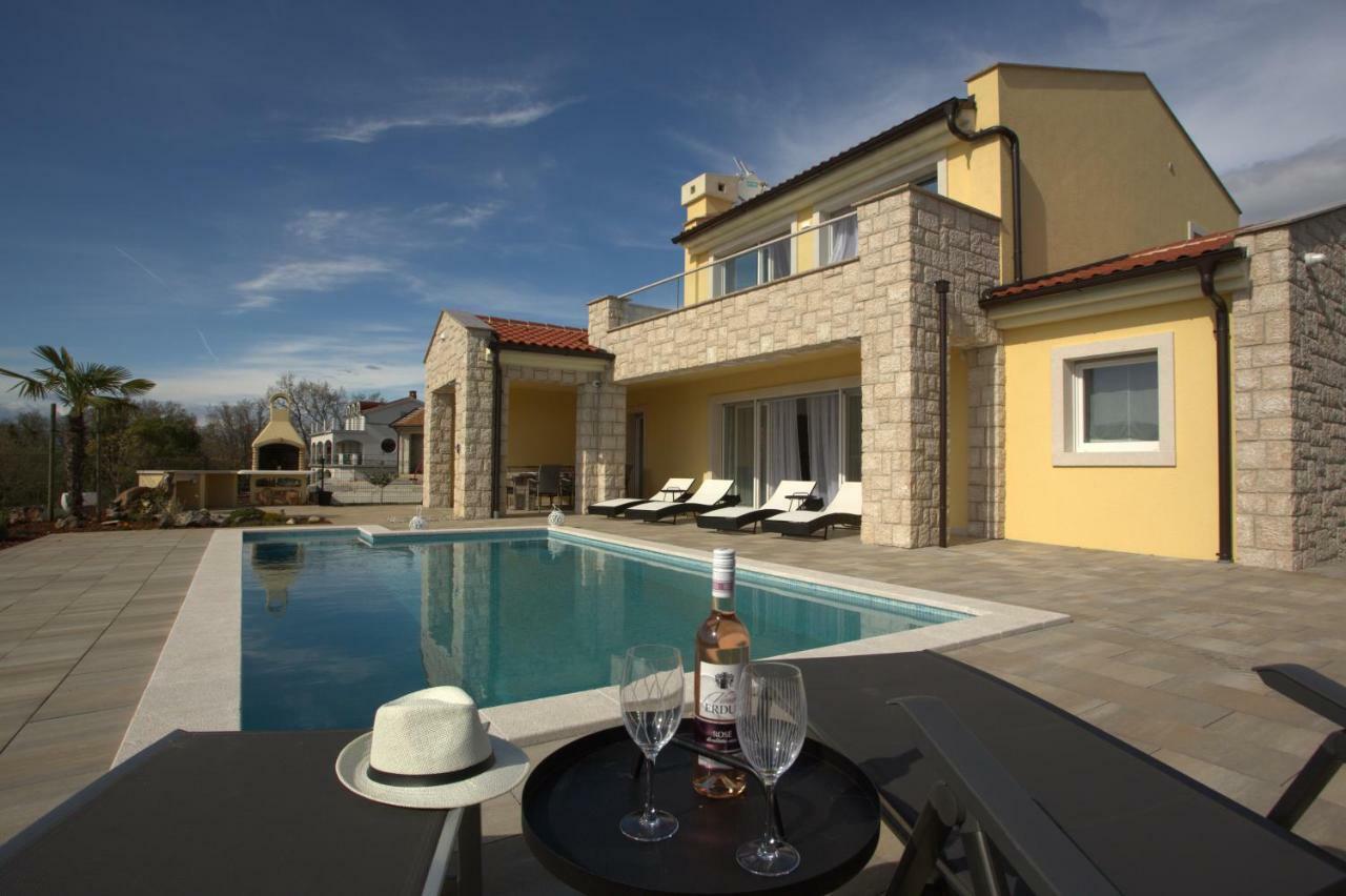 Luxury Villa Lidija Brzac Eksteriør bilde